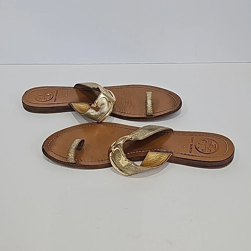 Tory Burch Gold Metallic leather sandals Size 8.5 Toe ring